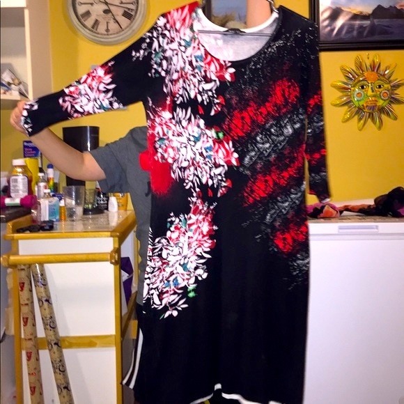 Gorgeous Floral Faux Sweater Dress! - Picture 5 of 8